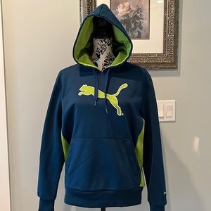 Small men’s Puma hoodie.